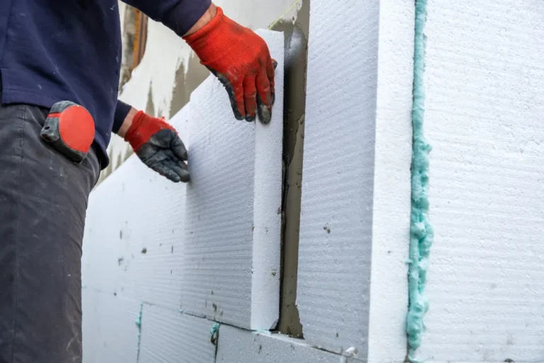 Choosing the Right EWI Installer in Birmingham for Listed Properties